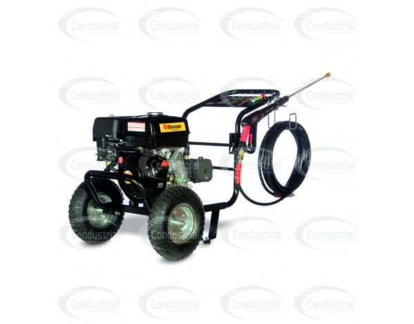 Hidrolavadora POWERBLAST PB-2500-9WG con motor WARRIOR GASOLINA de 9 HP