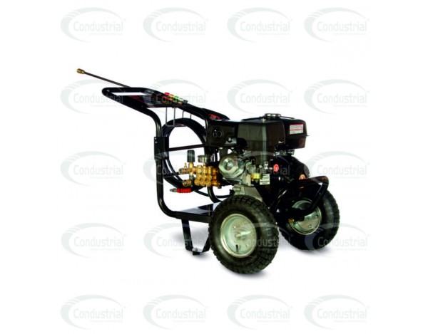 Hidrolavadora POWERBLAST PB-2500-9WG con motor WARRIOR GASOLINA de 9 HP