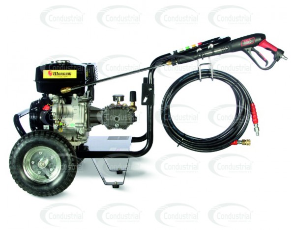 Hidrolavadora POWERBLAST PB-2500-9WG con motor WARRIOR GASOLINA de 9 HP