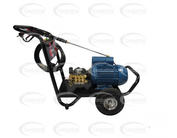 hidrolavadora POWERBLAST  PB-2500-5M con motor electrico de 5HP.